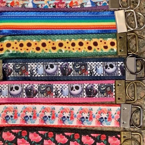 17 Piece Key Fob Keychain lot Stocking Stuffer, Gifts or Resell - Picture 2 of 4